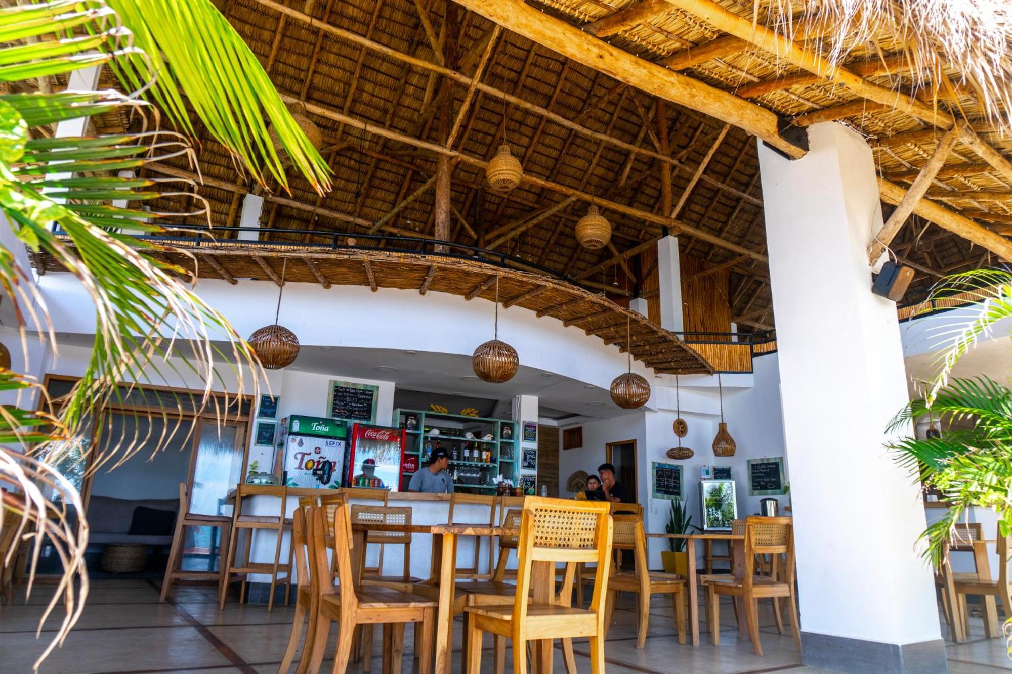 فيلا Miramar Surfcamp Puerto Sandino المظهر الخارجي الصورة