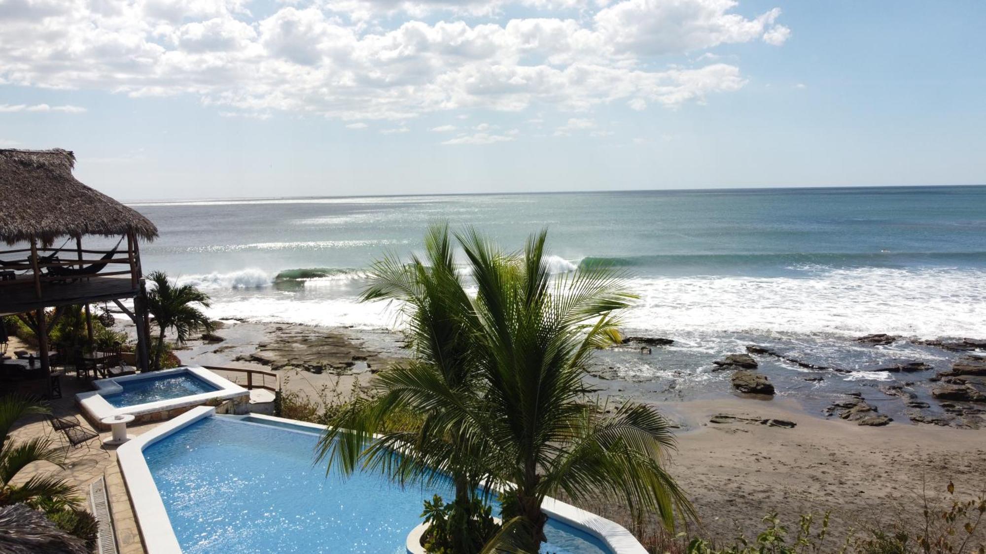 فيلا Miramar Surfcamp Puerto Sandino المظهر الخارجي الصورة