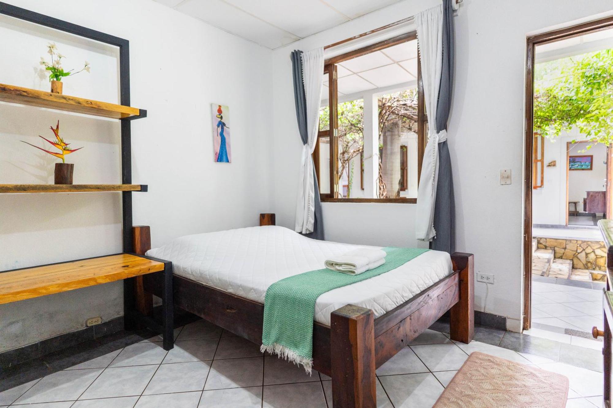 فيلا Miramar Surfcamp Puerto Sandino المظهر الخارجي الصورة