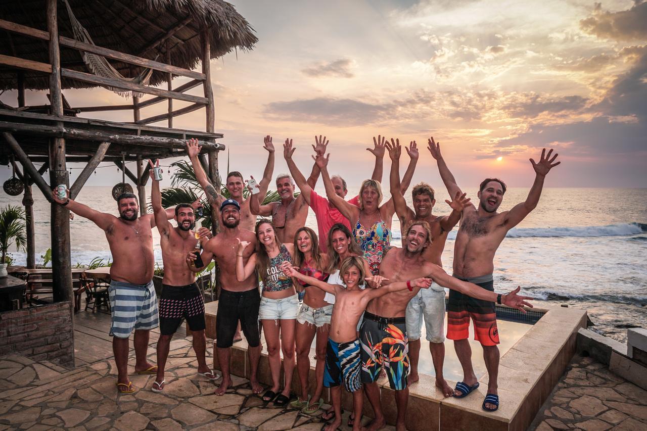 فيلا Miramar Surfcamp Puerto Sandino المظهر الخارجي الصورة