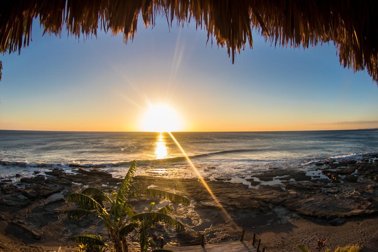فيلا Miramar Surfcamp Puerto Sandino المظهر الخارجي الصورة