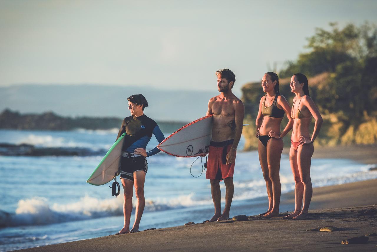 فيلا Miramar Surfcamp Puerto Sandino المظهر الخارجي الصورة